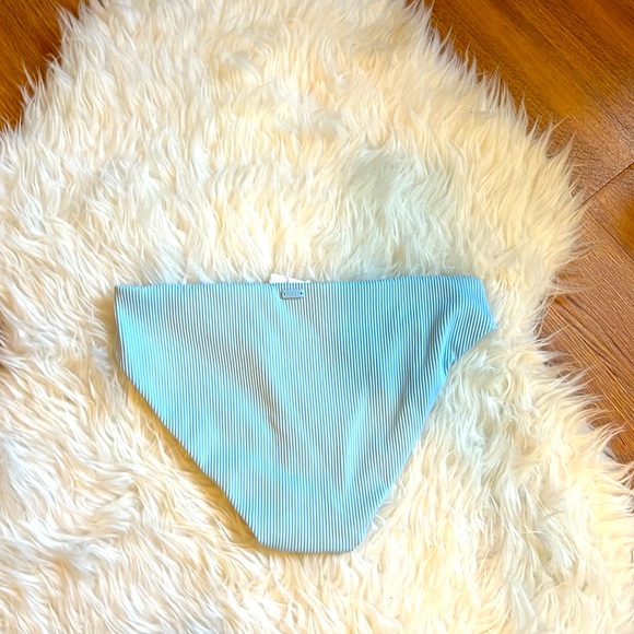 Roxy bikini bottom - Picture 3 of 5